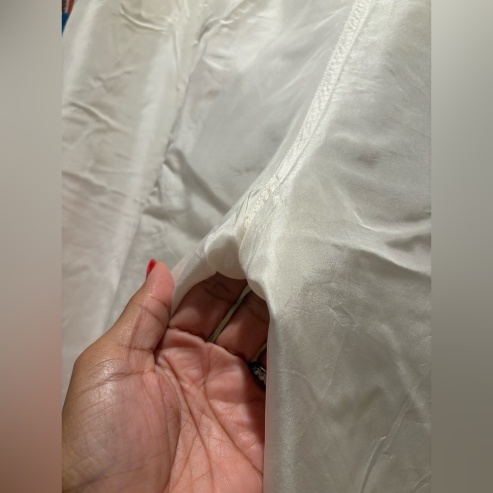 VTG Women's White Silk Joggers - Picture 9 of 9
